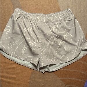 Old Navy Active StretchTech running shorts w liner, M